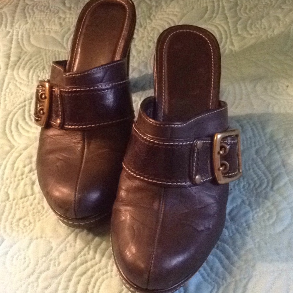 Coach Vintage Black Leather Mules 2